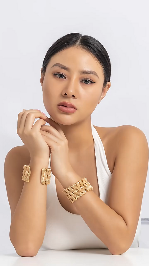 Rustic Gold Mesh Bracelet