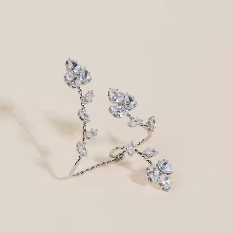 Sparkling Flora Ring